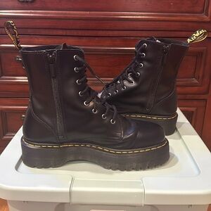 Dr. Martens Jadon Boots